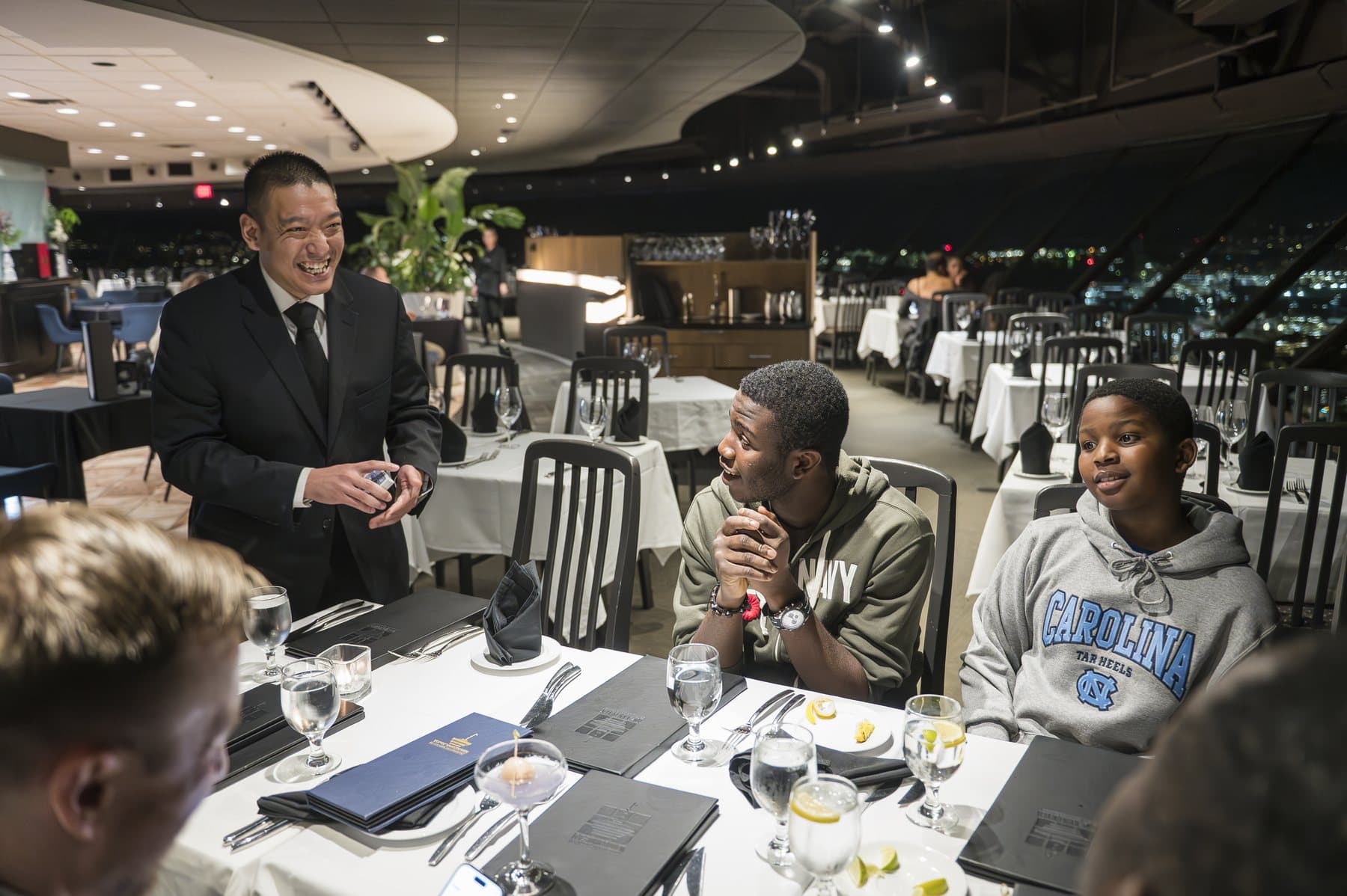John Ha Magic event reaction photo from the Best Magic Pictures gallery: j chan photography 49