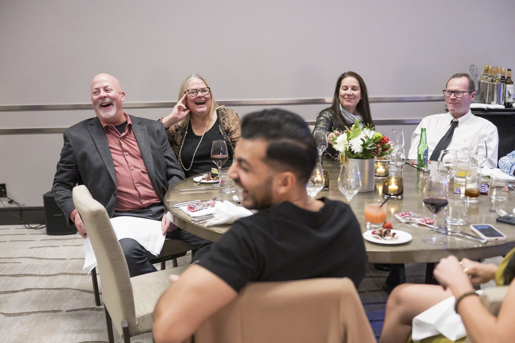John Ha Magic event reaction photo from the Best Magic Pictures gallery: j chan photography 121424 48
